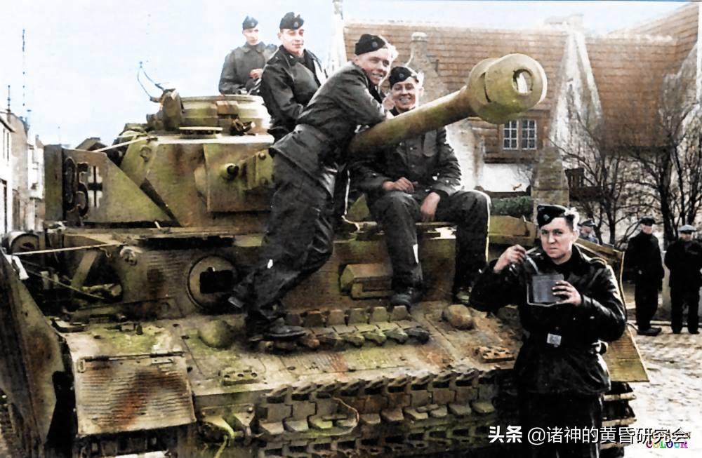 嗜血的童子军-诺曼底战役中的希特勒青年师彩*图色**片集