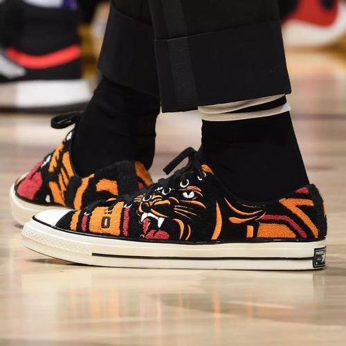 科比5联名undefeated40.5,undefeated联名鞋价格