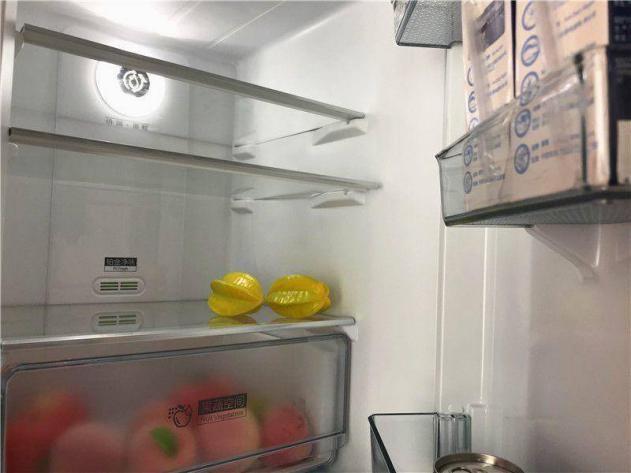 小天鹅冰箱美的冰箱哪个好,小天鹅冰箱净味系统