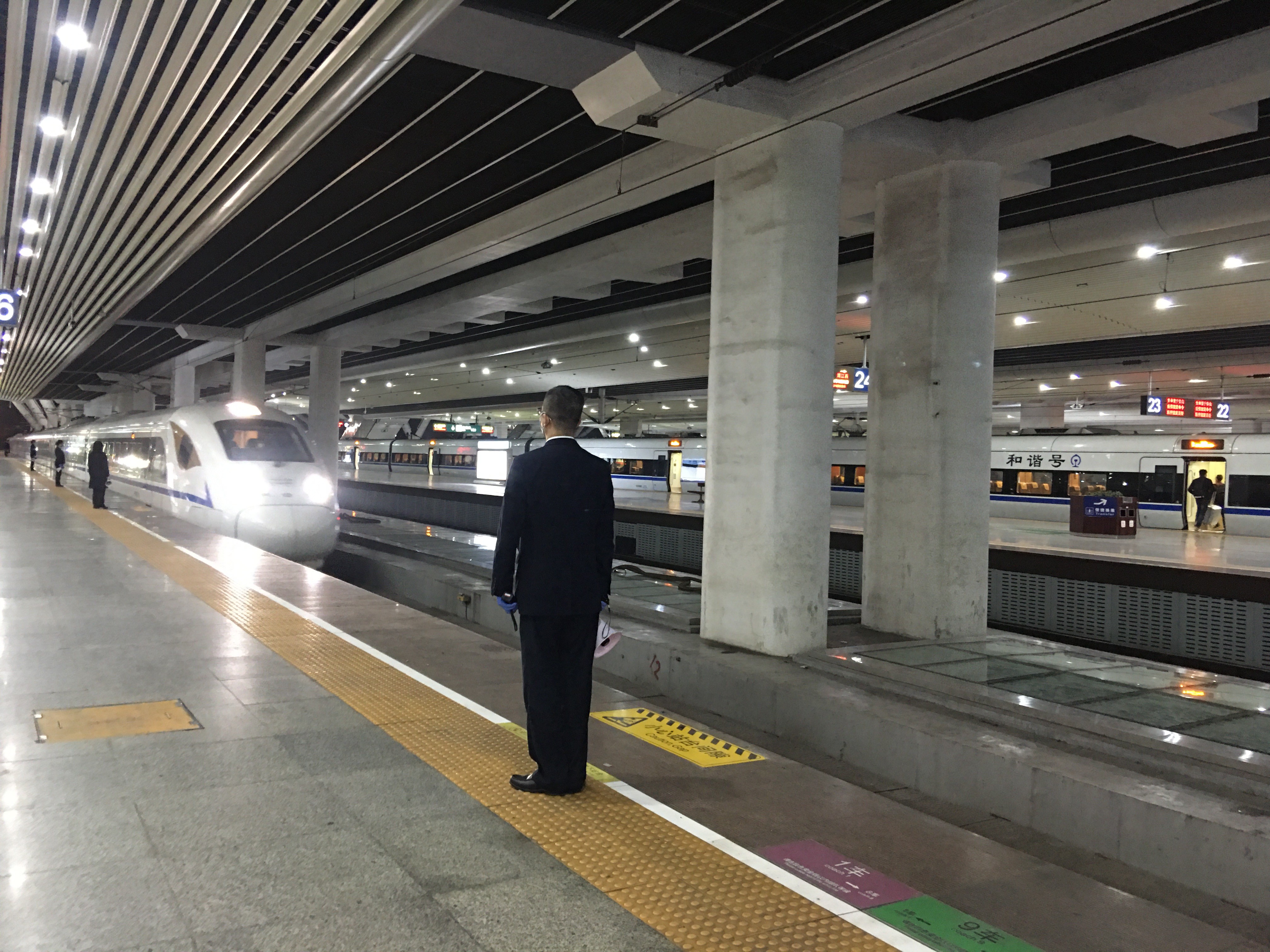 成都新闻抗击肺炎疫情视频,成都疫情防控情况今日头条