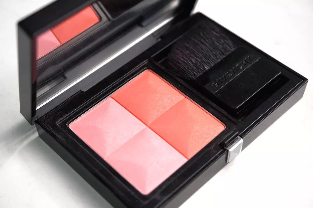 秋冬温柔显白美甲腮红,橘朵腮红哪个适合秋冬