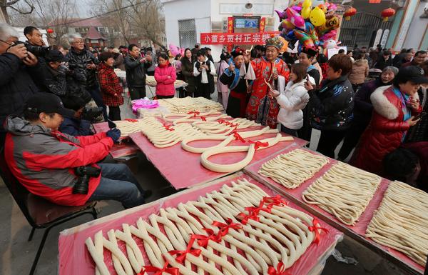 大河早新闻丨有湖有岛，新贾鲁河来了，五一逐步开放入园；洛阳女大学生私信网友“遗书”后服下60片*眠药安**