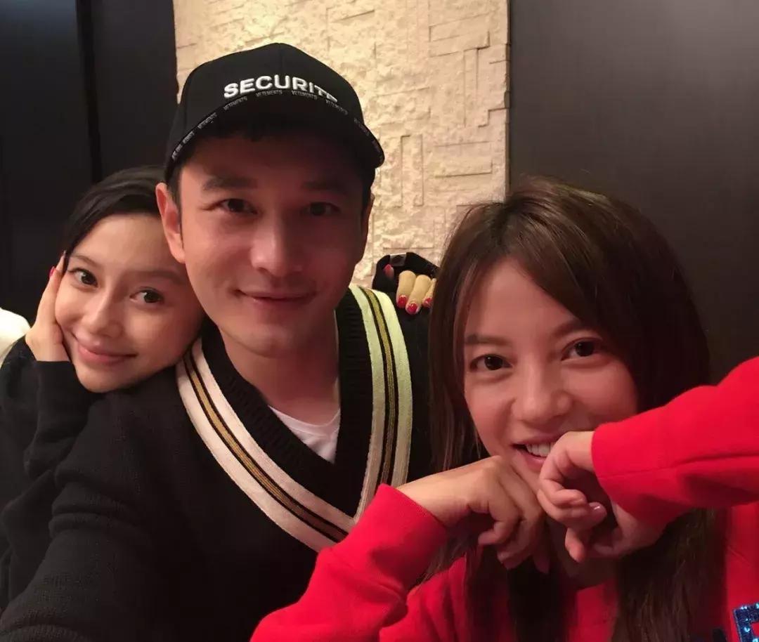 杨颖眼大,杨颖的眼睛瞪大了为什么好看