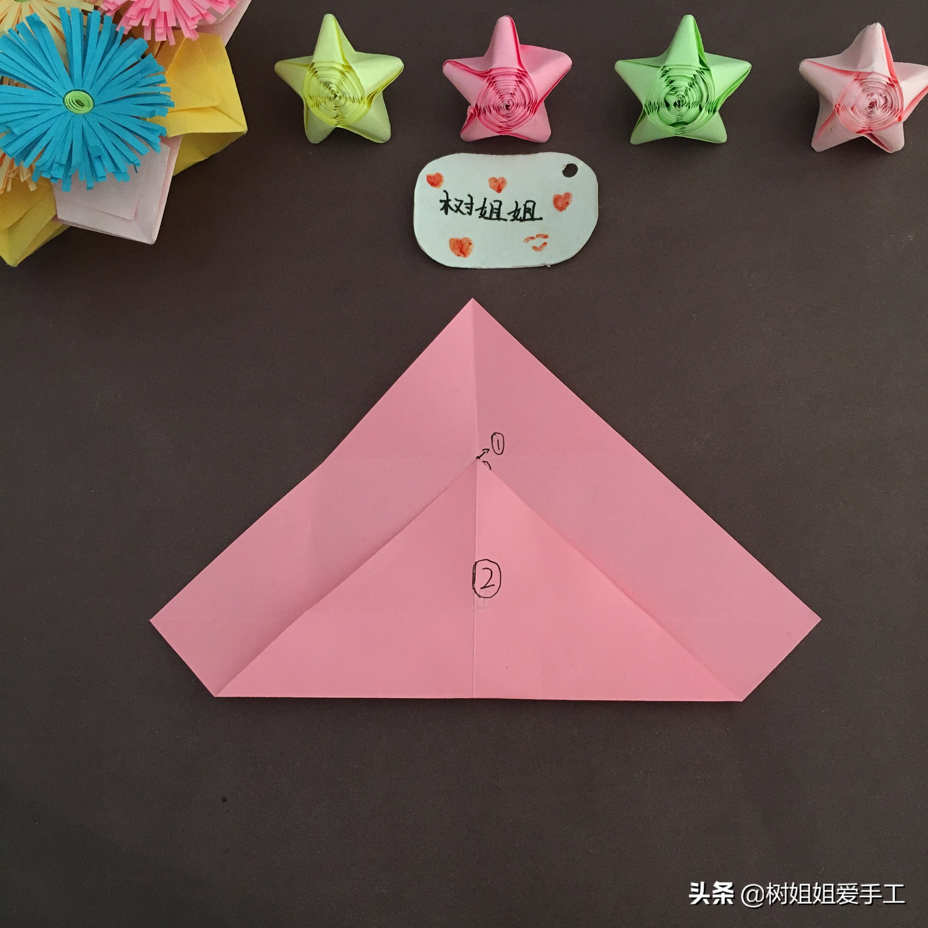 实用折纸：心与叶结合的折纸书签，很美