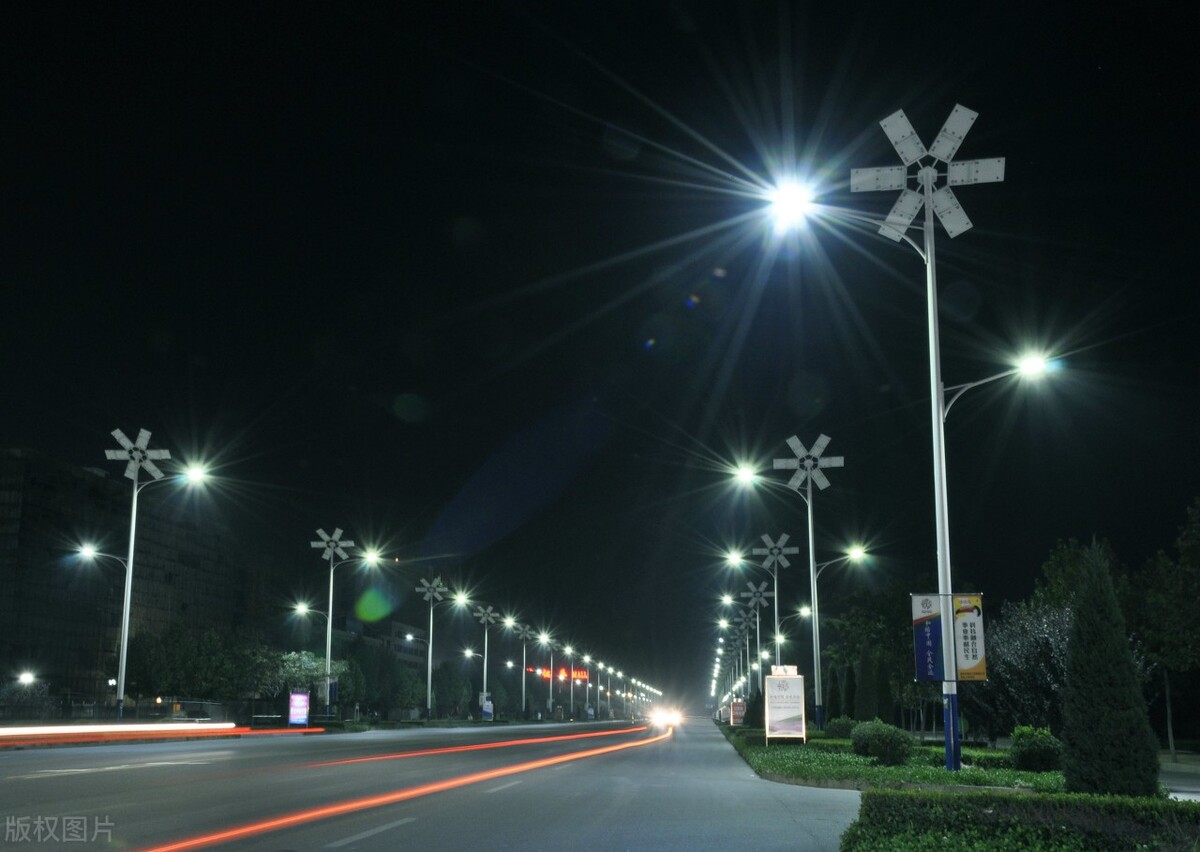 智慧路灯5g微基站合作,5g智慧路灯简介