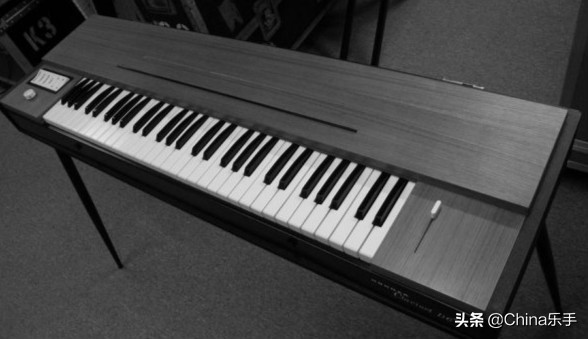 据说,乐队里的键盘手们常用的装备都在这里!