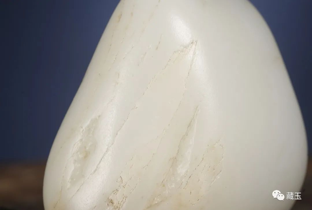 无裂不成玉？和田玉裂的秘密，堵料、切料必须看懂它