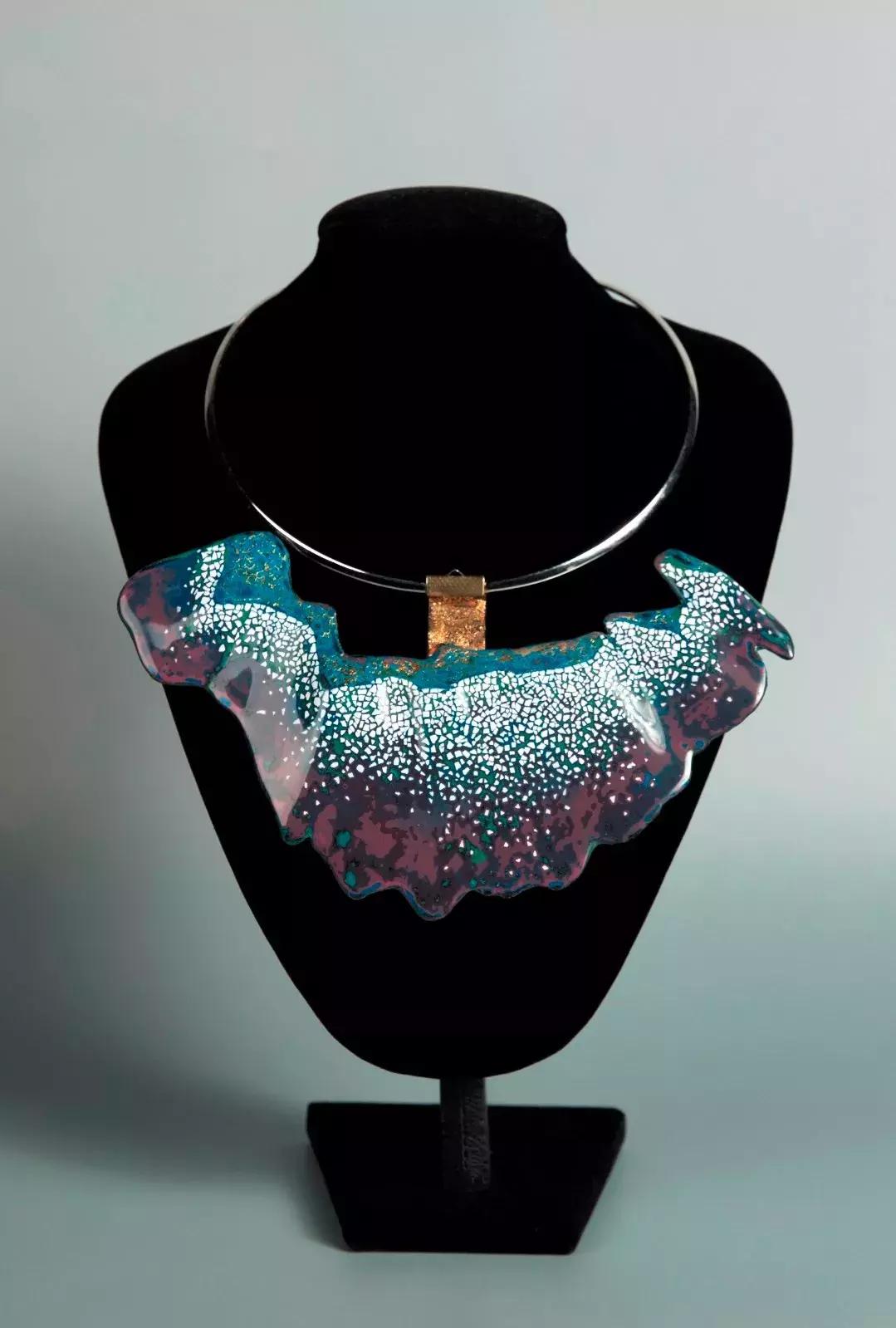 艺术首饰清单,工艺美术时期的首饰