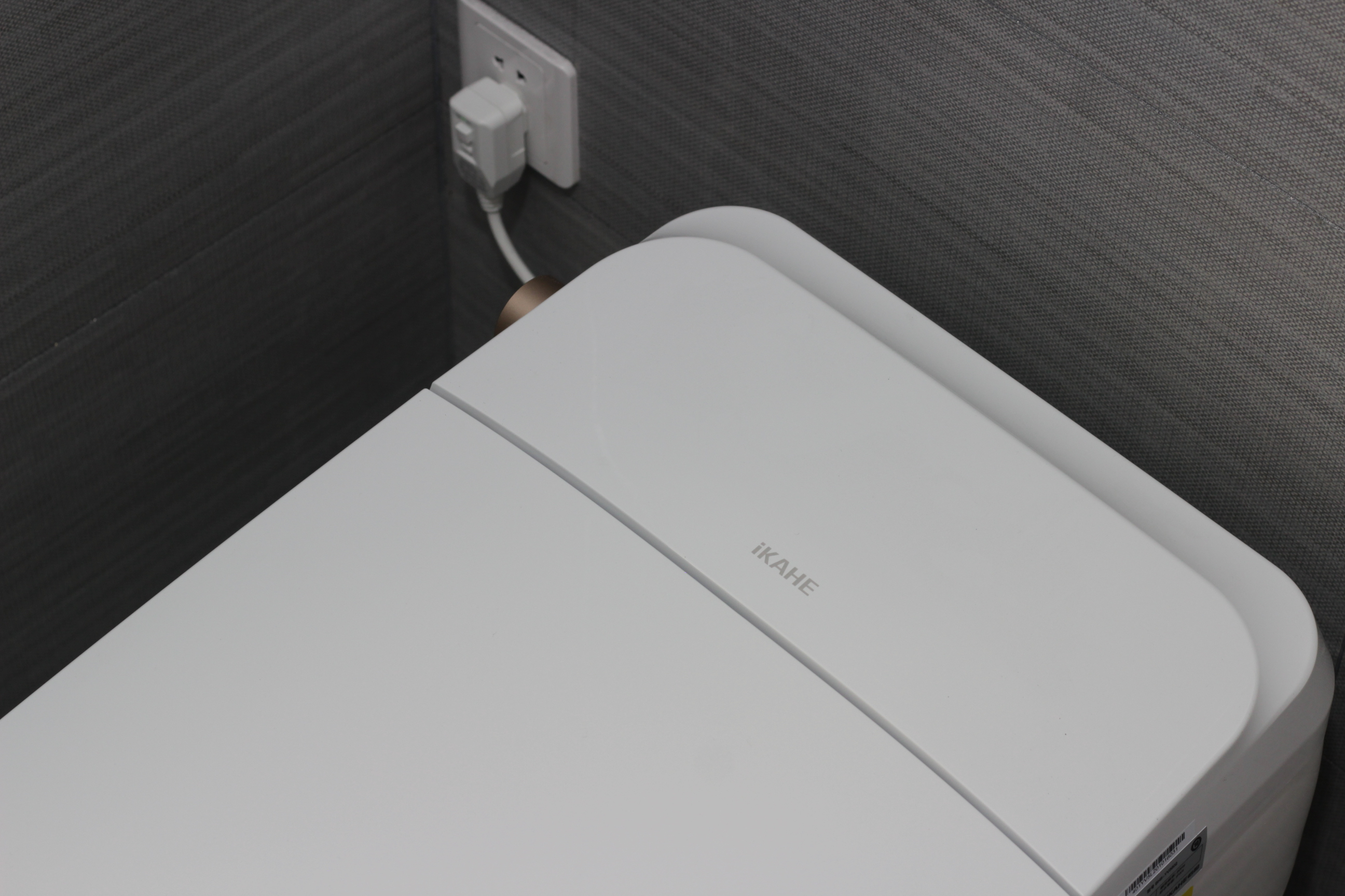 旧时王谢堂前燕，飞入寻常百姓家---怡和YV50智能马桶