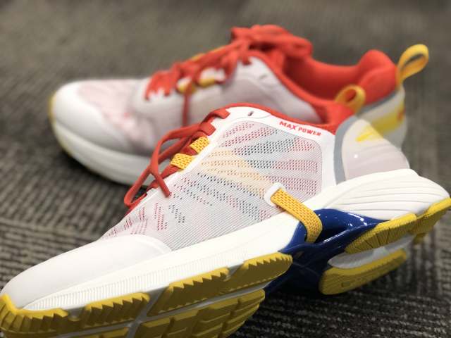 多威maxpower和匹克态极,多威maxpower和反重力哪个好