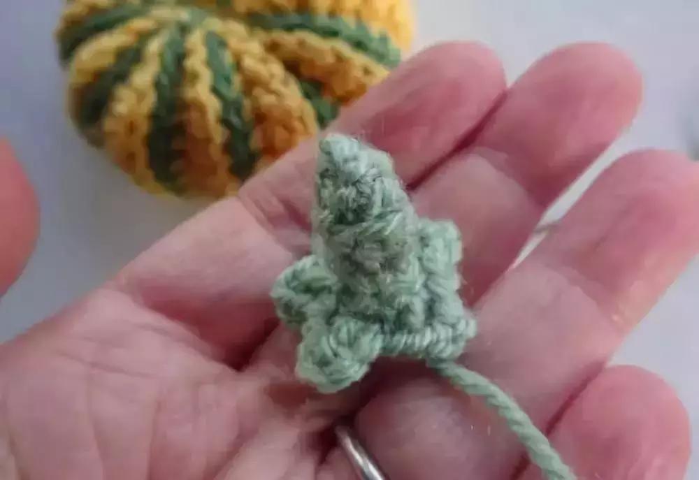 南瓜储物盒钩针教程,小南瓜卡子钩针教程