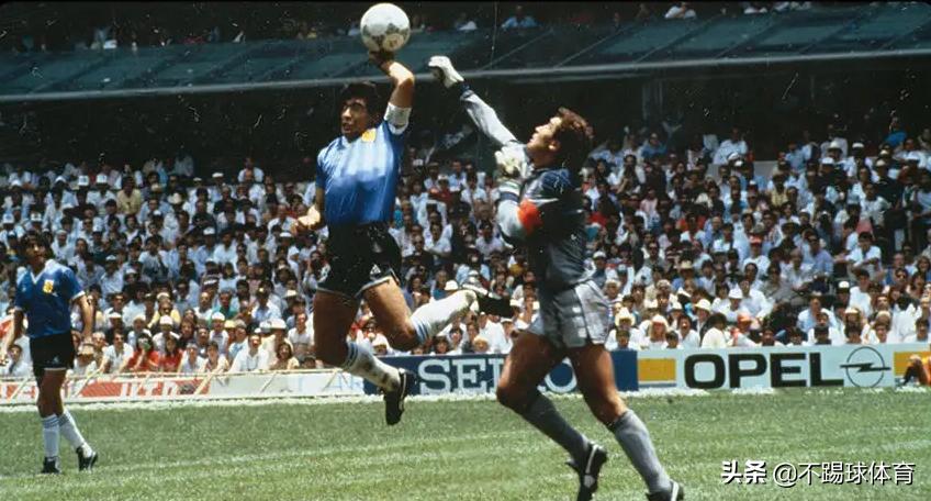 晚节不保?一代球王脱裤热舞+酗酒,女儿:考虑向法官揭发事实