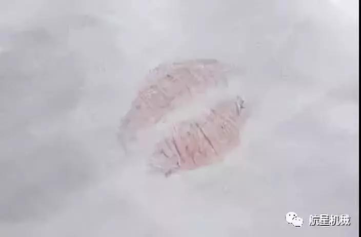 布草黄色污渍怎么去除,布草顽固污渍清洗