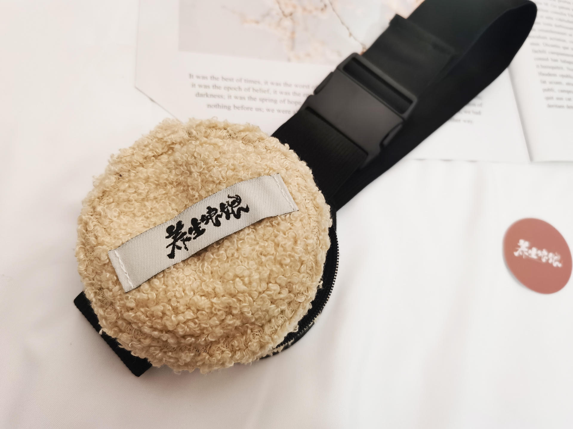 在家自己艾灸哪种艾灸盒好用,自己在家用艾灸盒艾灸的正确方法