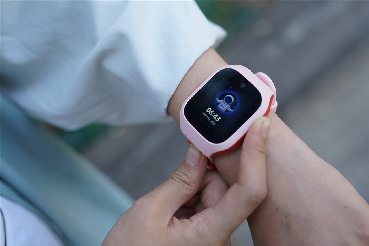 米兔5c儿童电话手表功能教程,米兔儿童电话手表5c语音功能