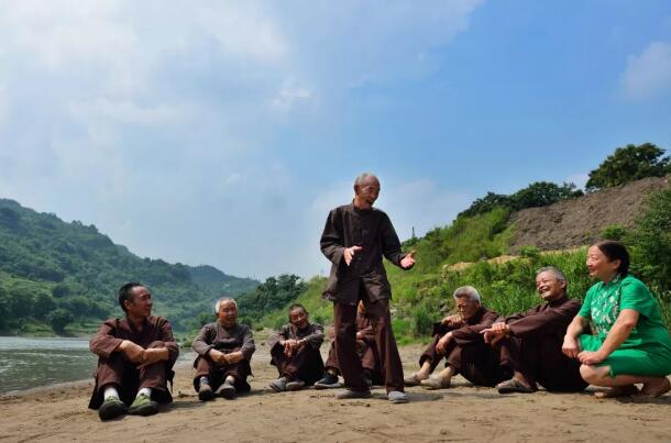 缍︽睙姘戞瓕2018,缍︽睙涓夋睙姘戞瓕