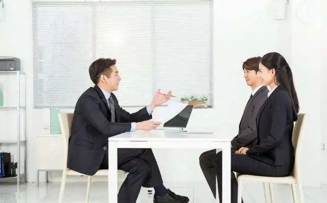 面试官遇到相亲女孩,当面试官遇到相亲对象