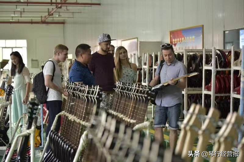 歌曲《不负时光》,超燃神曲吉他指弹