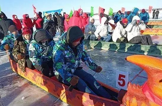 冰上龙舟赛火热开赛,冰上龙舟赛事视频