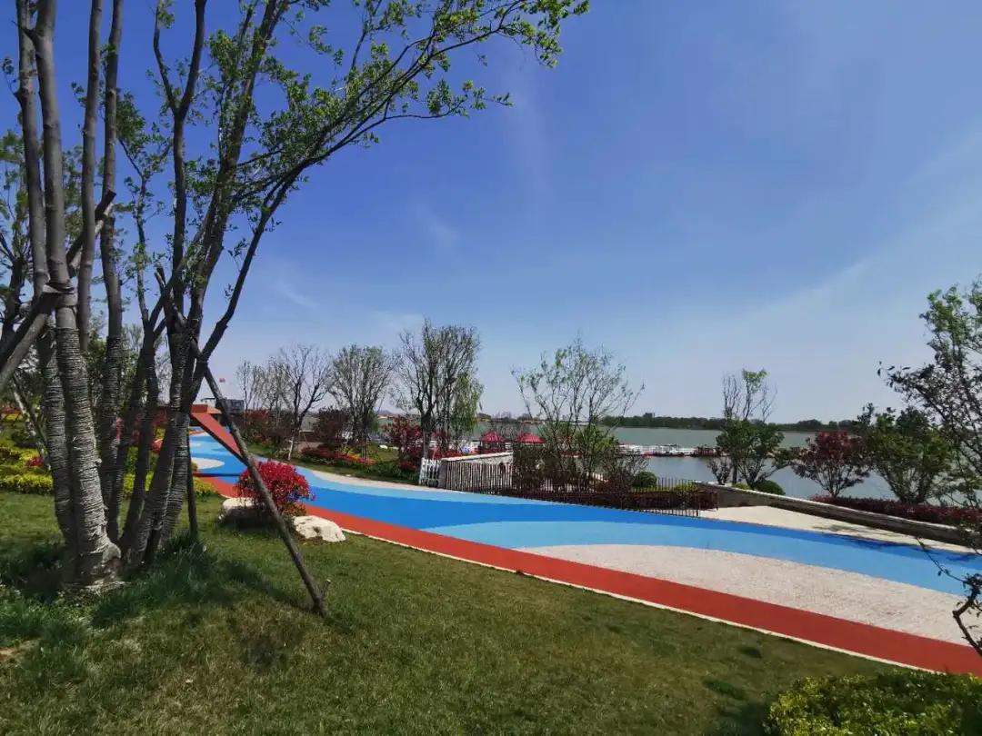 初夏去花海好玩吗,初夏去海边好玩吗