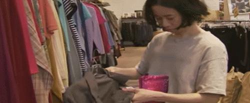 20年穿旧衣，垃圾桶捡食物，纽约女孩省出一套房：有钱，我就不花