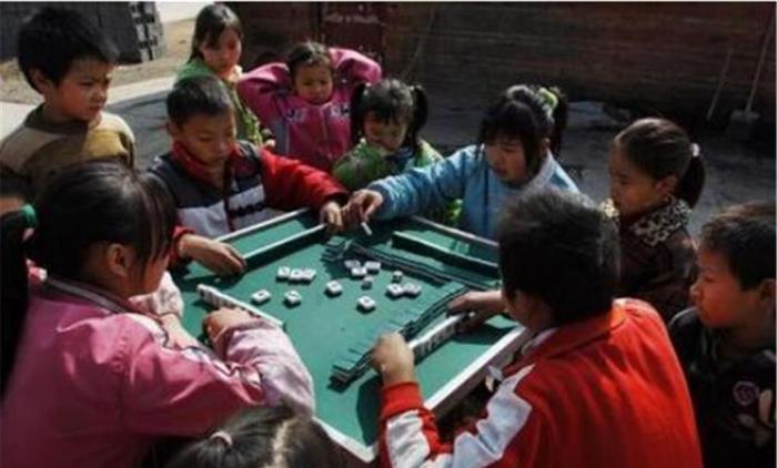 幼儿园超前教学对一年级的危害,幼儿园超前教学的危害