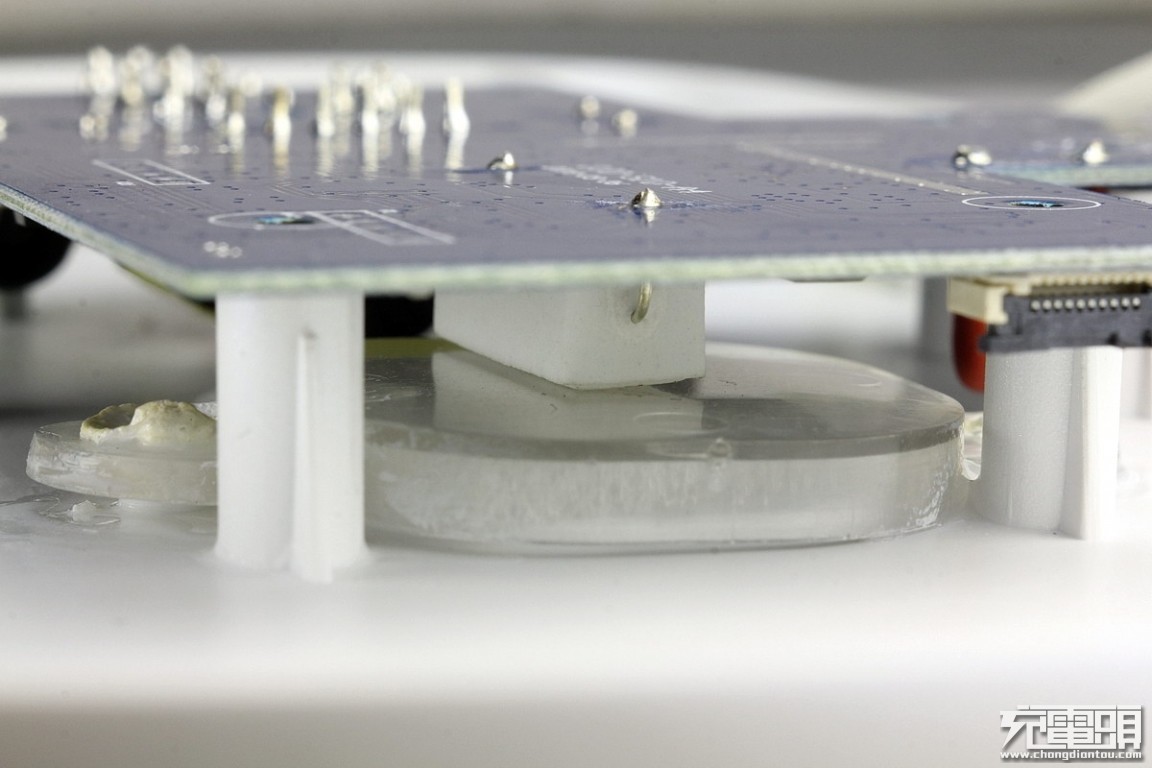 摩米士无线充电电源,摩米士无线充电