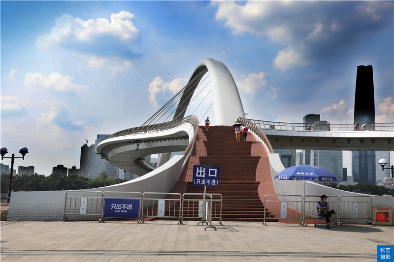 广州人行景观桥最新情况,广州海心沙人行天桥