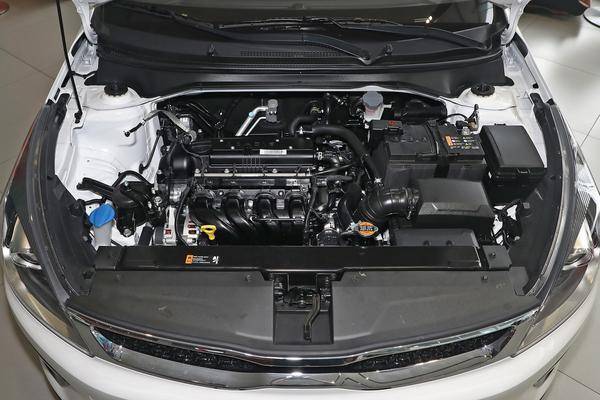 悦达起亚kxcross手动挡,起亚kxcross1.4l自动挡试驾