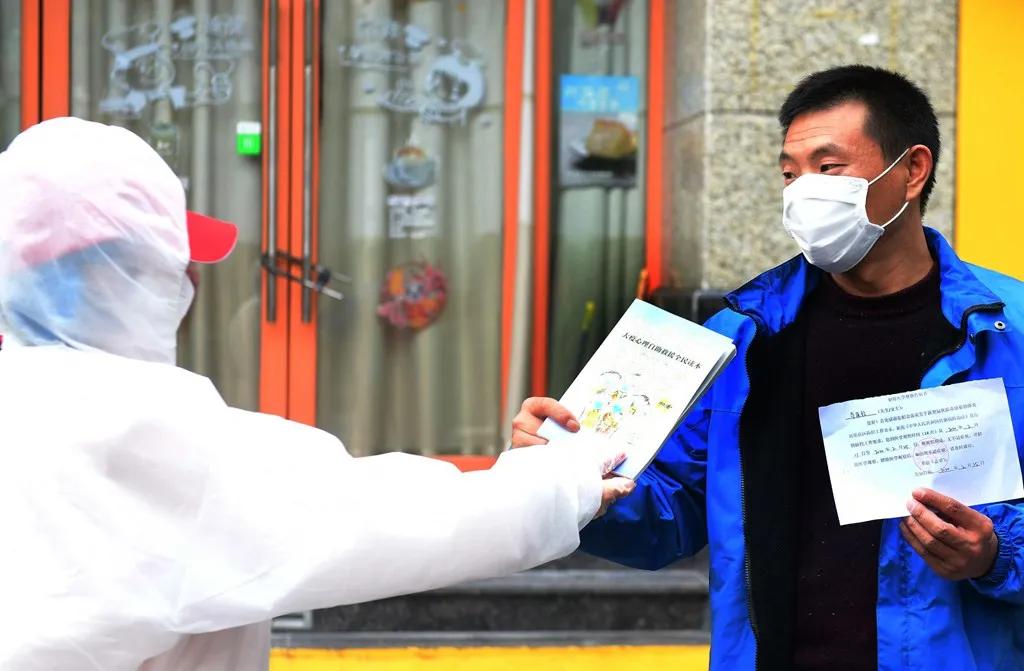 浣犺繕璁板緱閭ｄ釜鏁戜汉鐨勫鍗栧皬鍝ヤ箞,涓鸿繖涓垗宸辨晳浜虹殑澶栧崠灏忓摜鐐硅禐