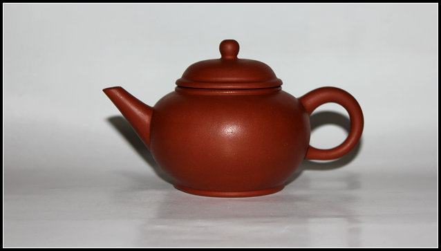 紫砂壶红泥和紫泥有什么区别,关于紫砂泥料您想了解什么呢
