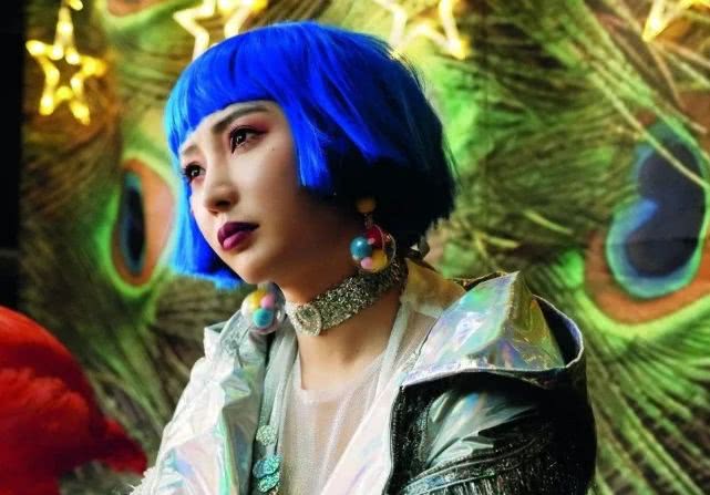 柳岩以前丑吗,罗曼蒂克消亡史柳岩