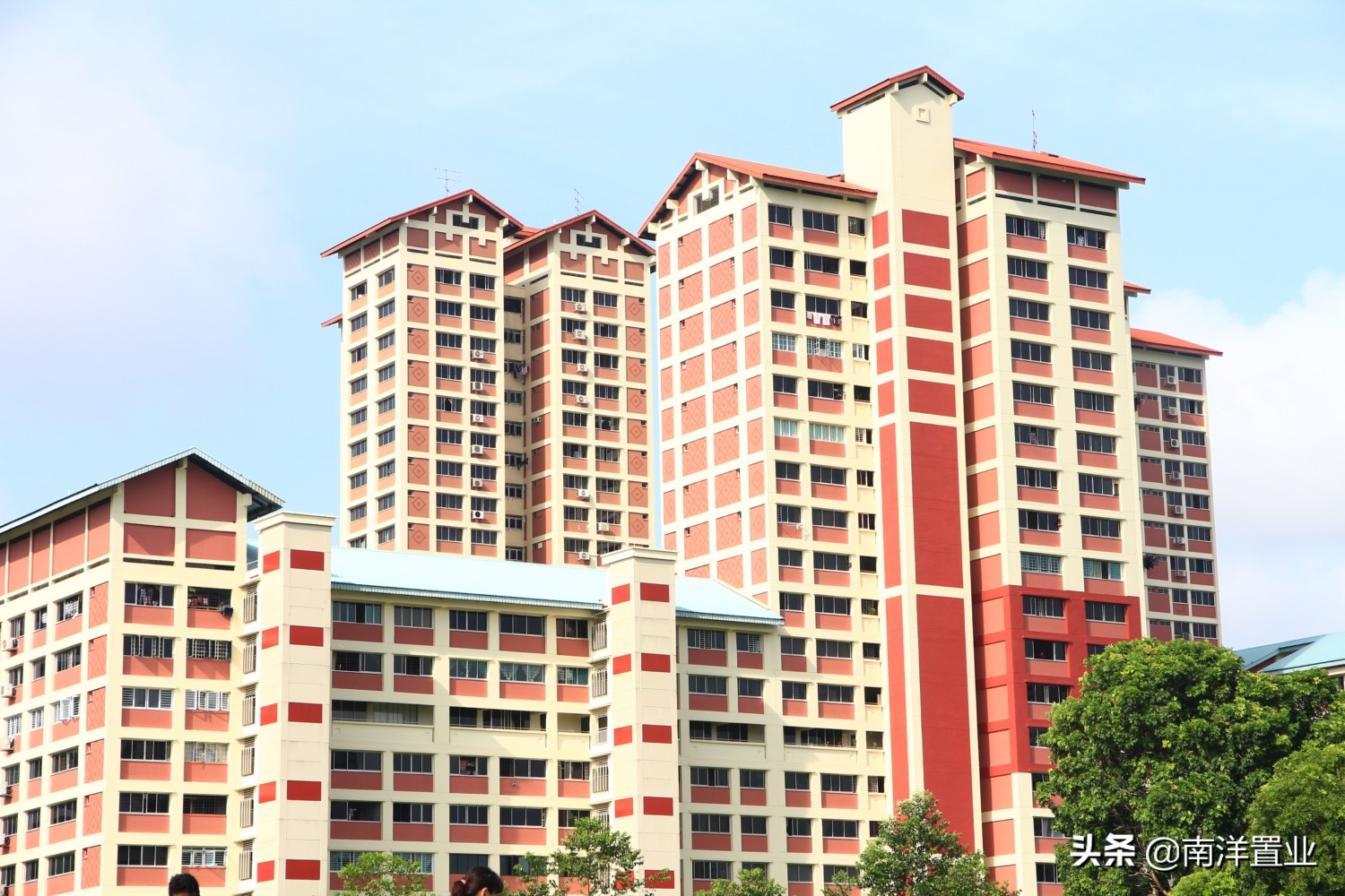 在新加坡买房需不需要请中介？