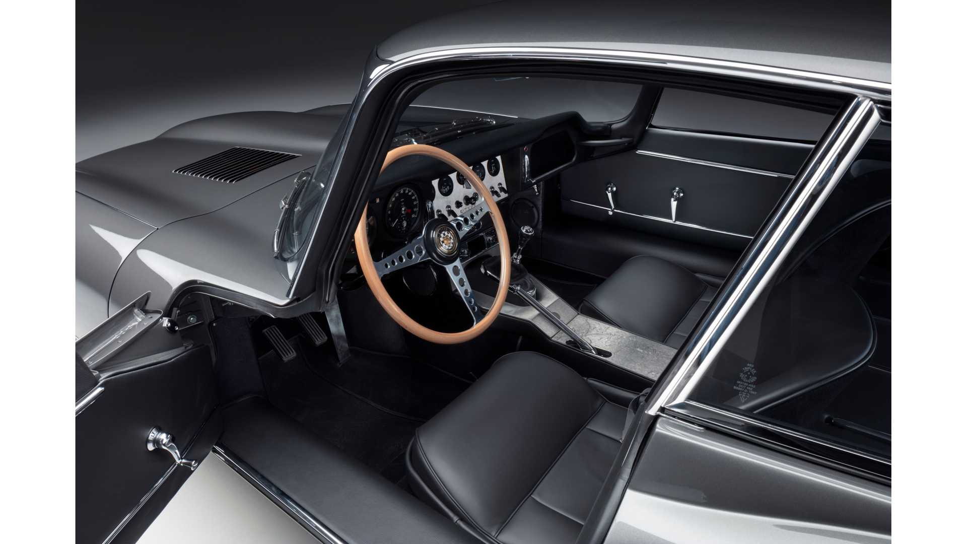 致敬一甲子历史,复刻带改造,捷豹E-Type60系列发布