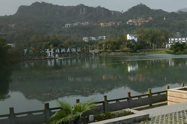 成都周边泡温泉最佳的地方,成都周边泡温泉推荐地方