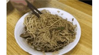 好不容易逃过广东早茶的诱惑，却在扬州早茶中胖成球（菲李漫画）