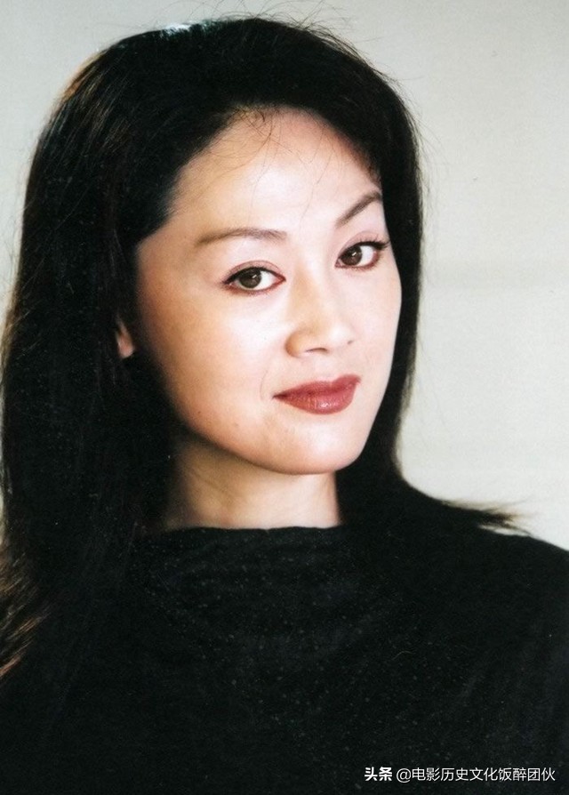 属于王姬的人生标签：皇城根儿下的北京大妞与永不退缩的坚强女人