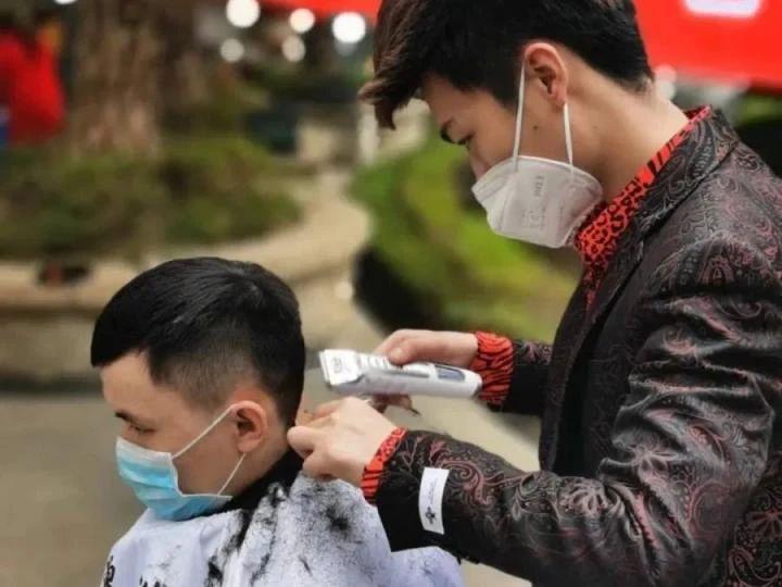 物业正折射出责任房企的价值观,物业战疫背后的感言