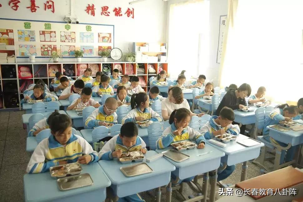 长春全日制北方教育哪个校区好,长春外国语学校里面环境