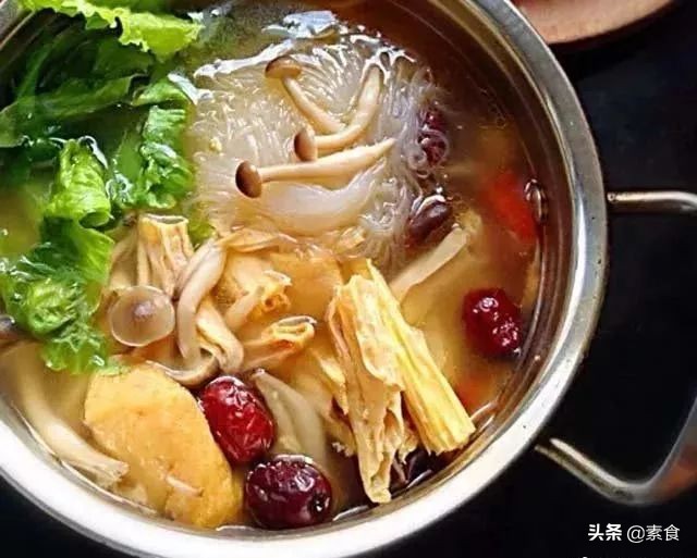 比肉还好吃的素火锅,清淡的素火锅