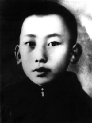 他是毛*东泽**胞弟30岁牺牲，长子烈士次子是东风导弹专家，满门忠烈