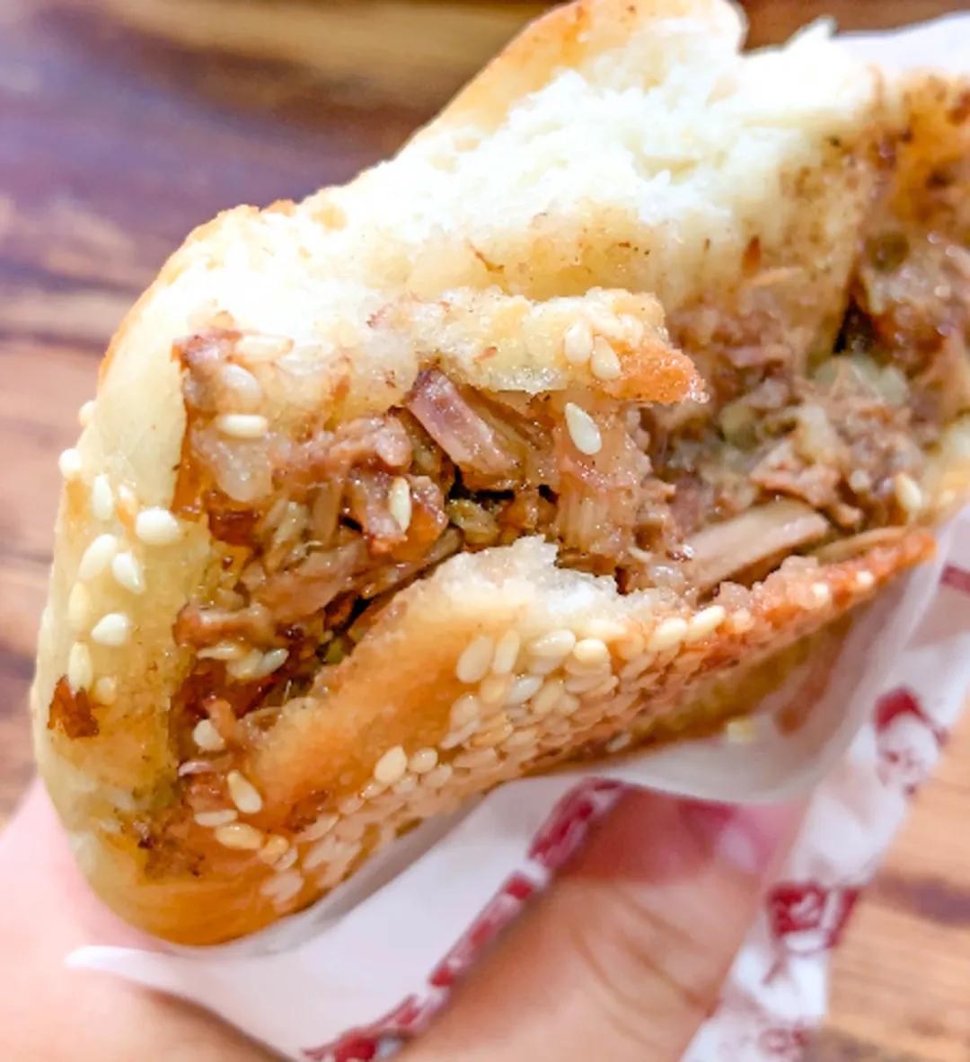 正宗老字号饼店,济南18年网红饼