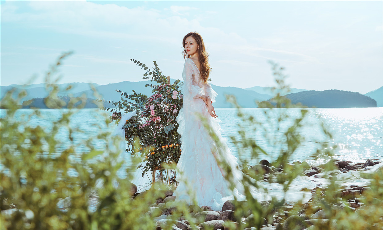 杭州千岛湖拍摄婚纱,杭州千岛湖婚纱照多少钱一套