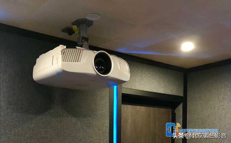 激光电视私人影院装修效果图,8平米私人影院装修