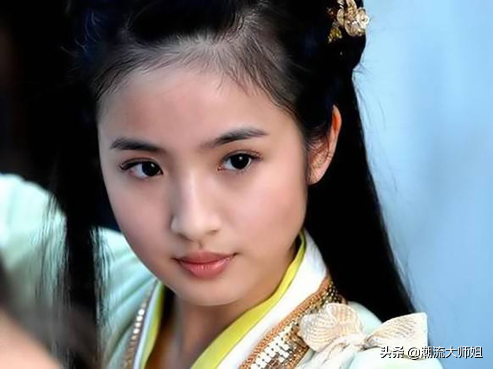 不要再披头散发了完整版,女生披头发会觉得自己好看点吗