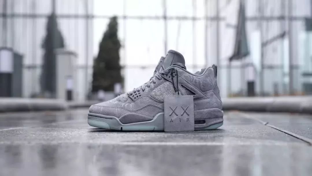 开售仅2分钟就被一抢而空！一件印花短袖居然可以12小时涨价6倍？