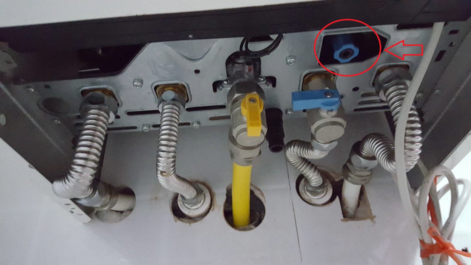 燃气壁挂炉压力经常不足怎么办,燃气壁挂炉压力不足怎么解决