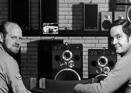 既能卡拉ok又能hifi的音响,既能听hifi又能听电影的音箱