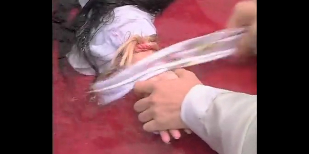 三男共爱一女故事背后的人性思考