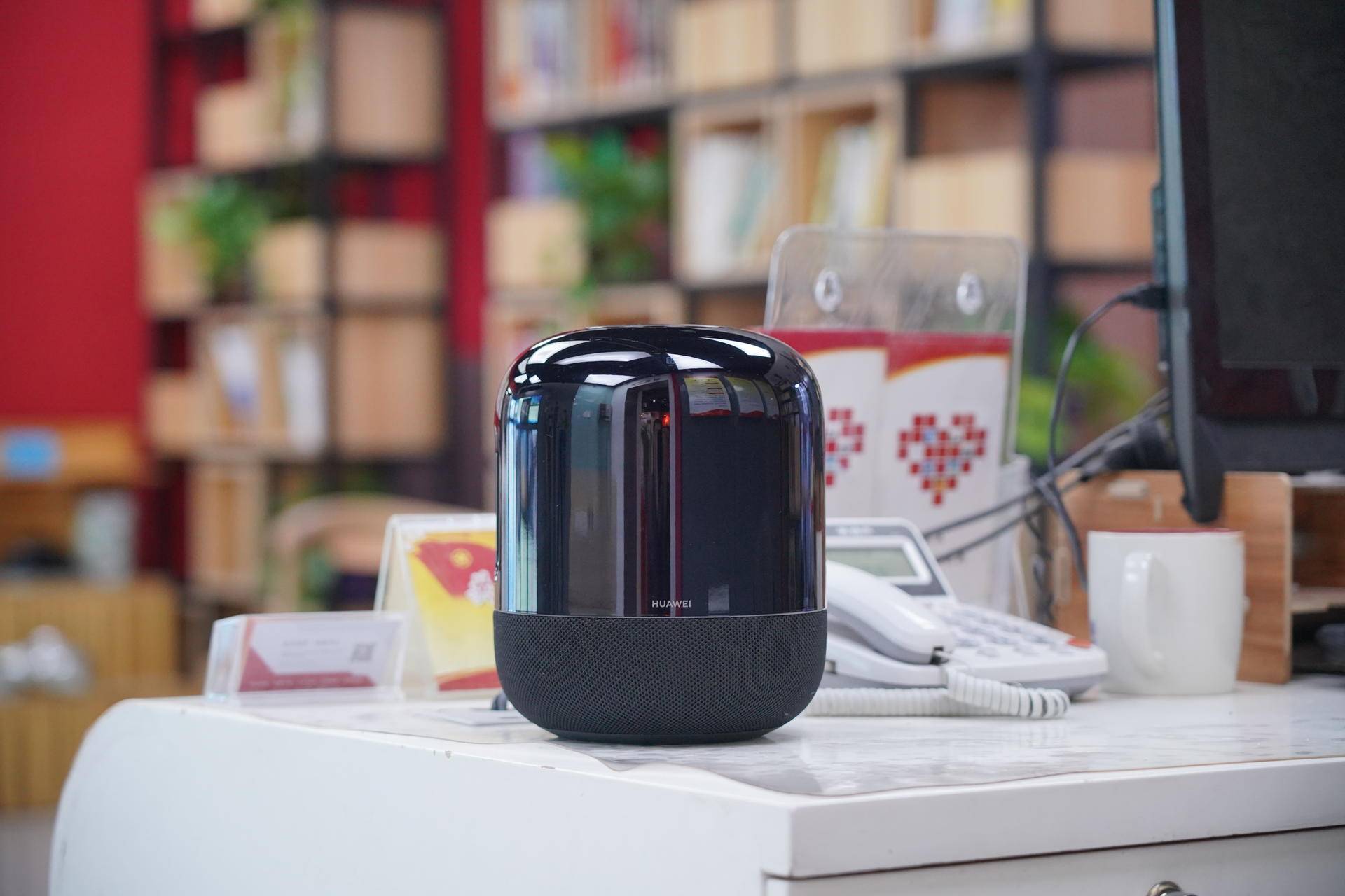 华为soundx小米小爱同学,由奢入俭难是啥效应